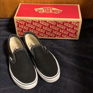Black slip on vans With box 🟥🟥 WOMENS 8.5 MENS 7